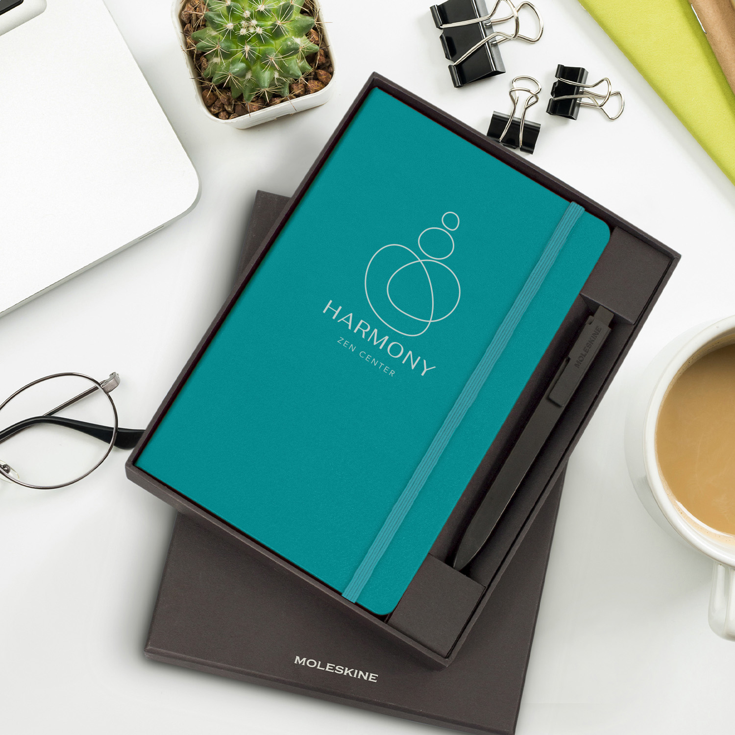 Moleskine Notebook and Pen Gift Set - Image 11