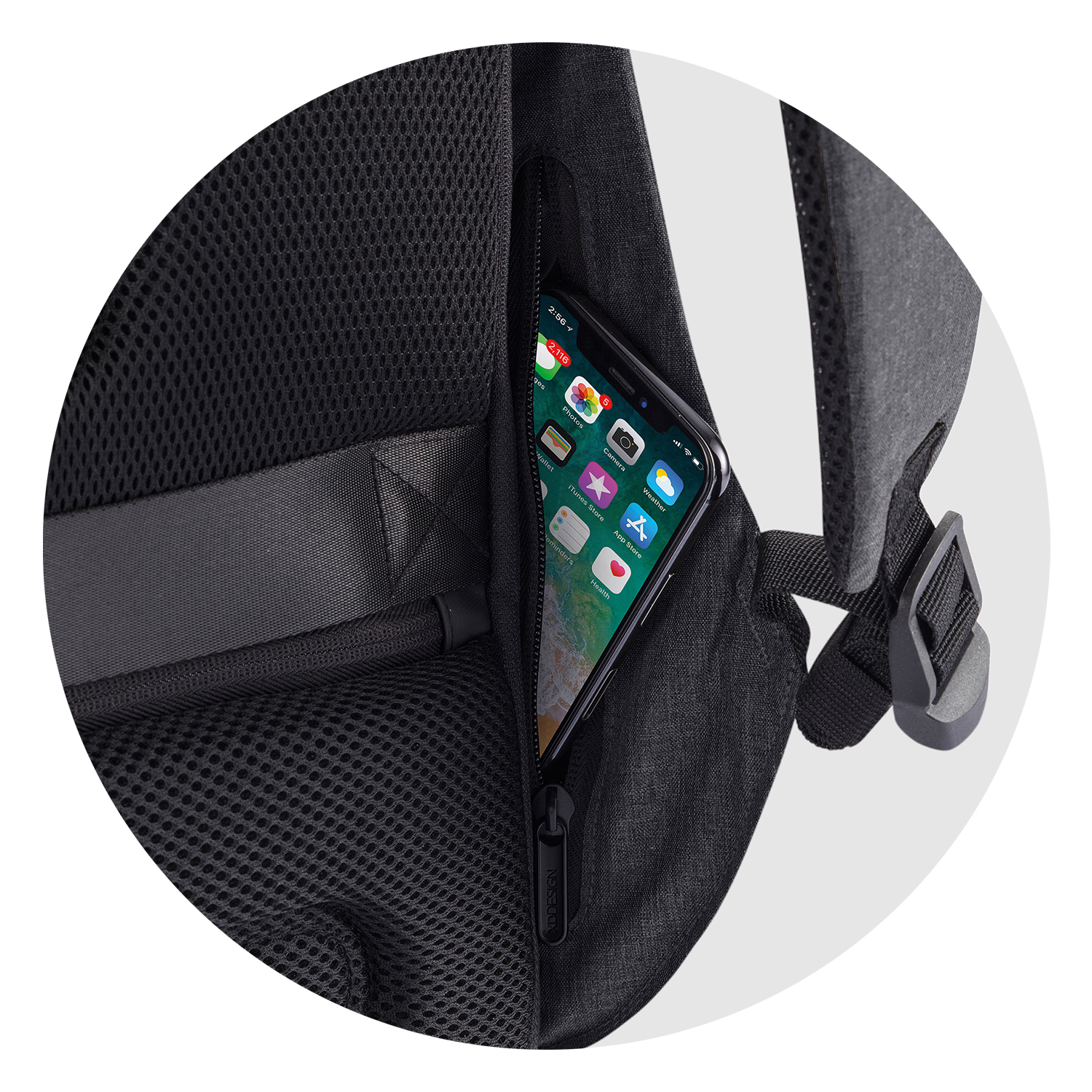 Bobby Hero Backpack - Image 8