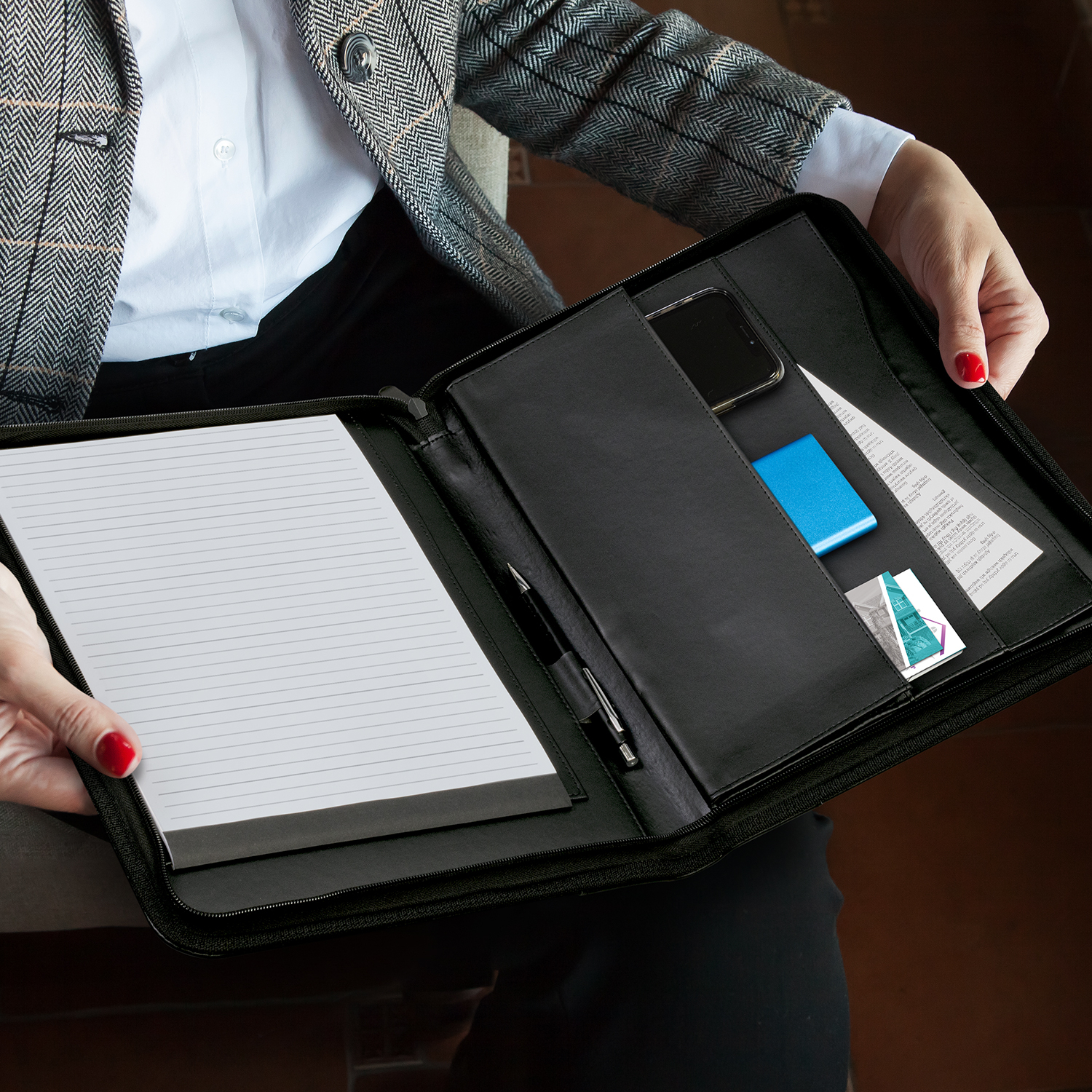 Beaufort Leather Portfolio - Image 5