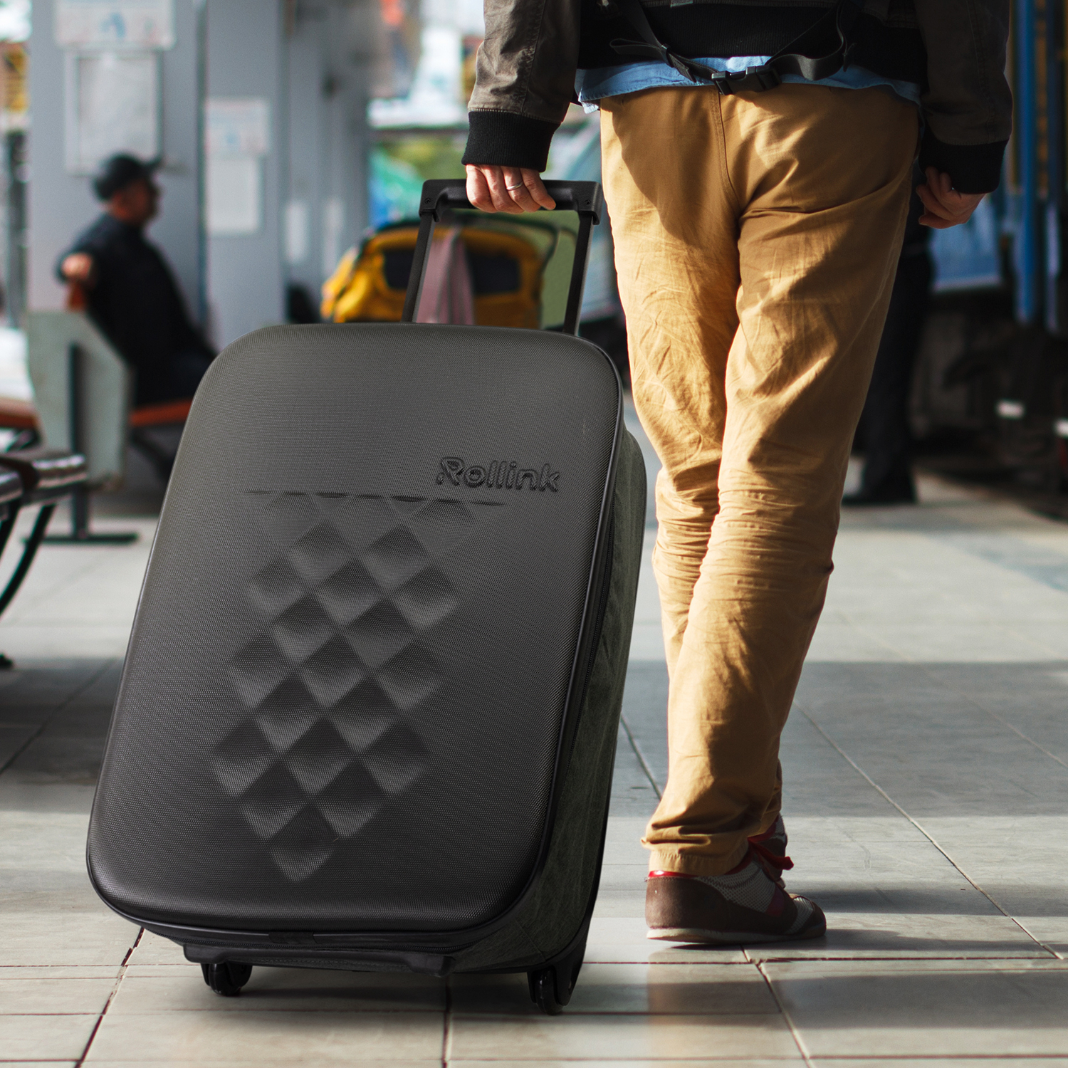 Rollink Flex Earth Suitcase - Medium - Image 12