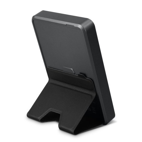 INGENIO Arc Wireless Charging Power Bank - Image 4