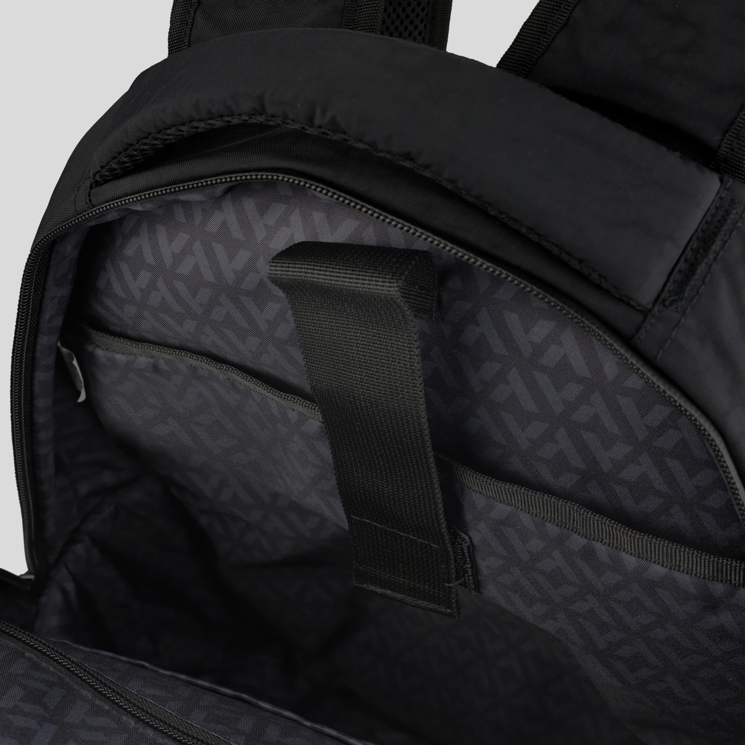 ARCHER Tasman Daily Backpack - Image 6
