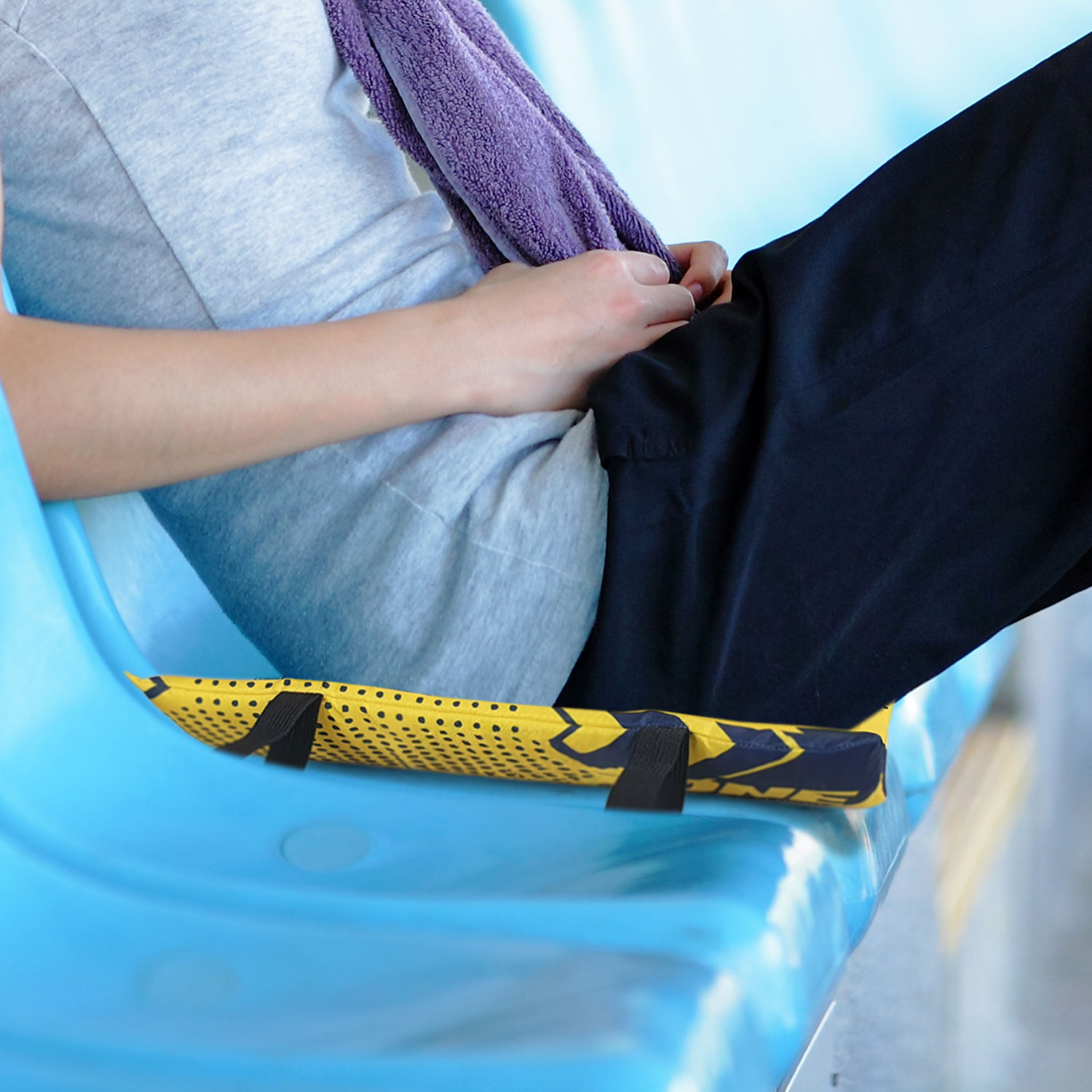 Terrace Foldable Stadium Cushion - Image 4