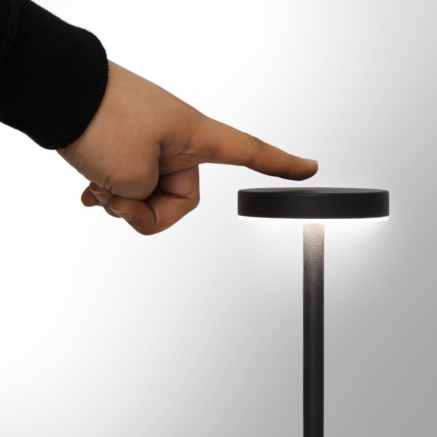 Nouveau Rechargeable Table Lamp - Image 5