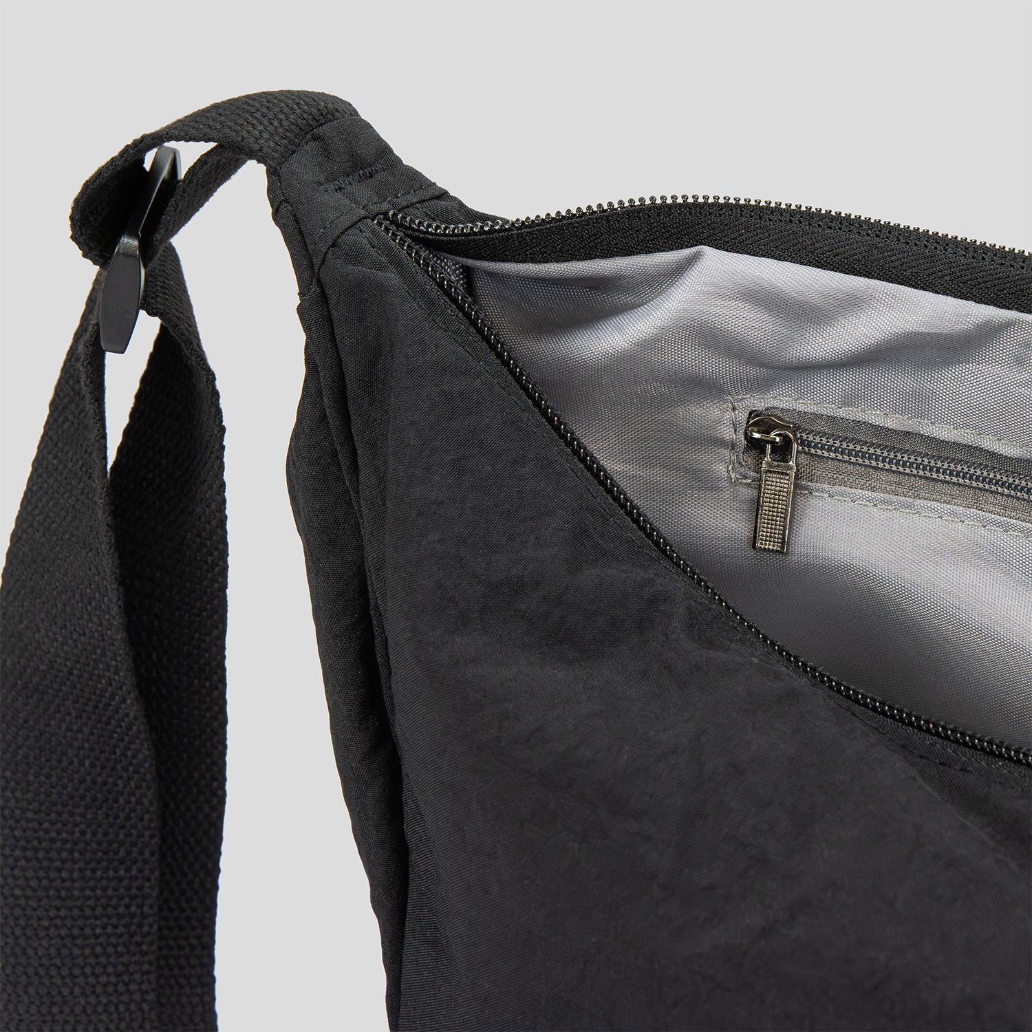 Selene Moon Bag - Image 5