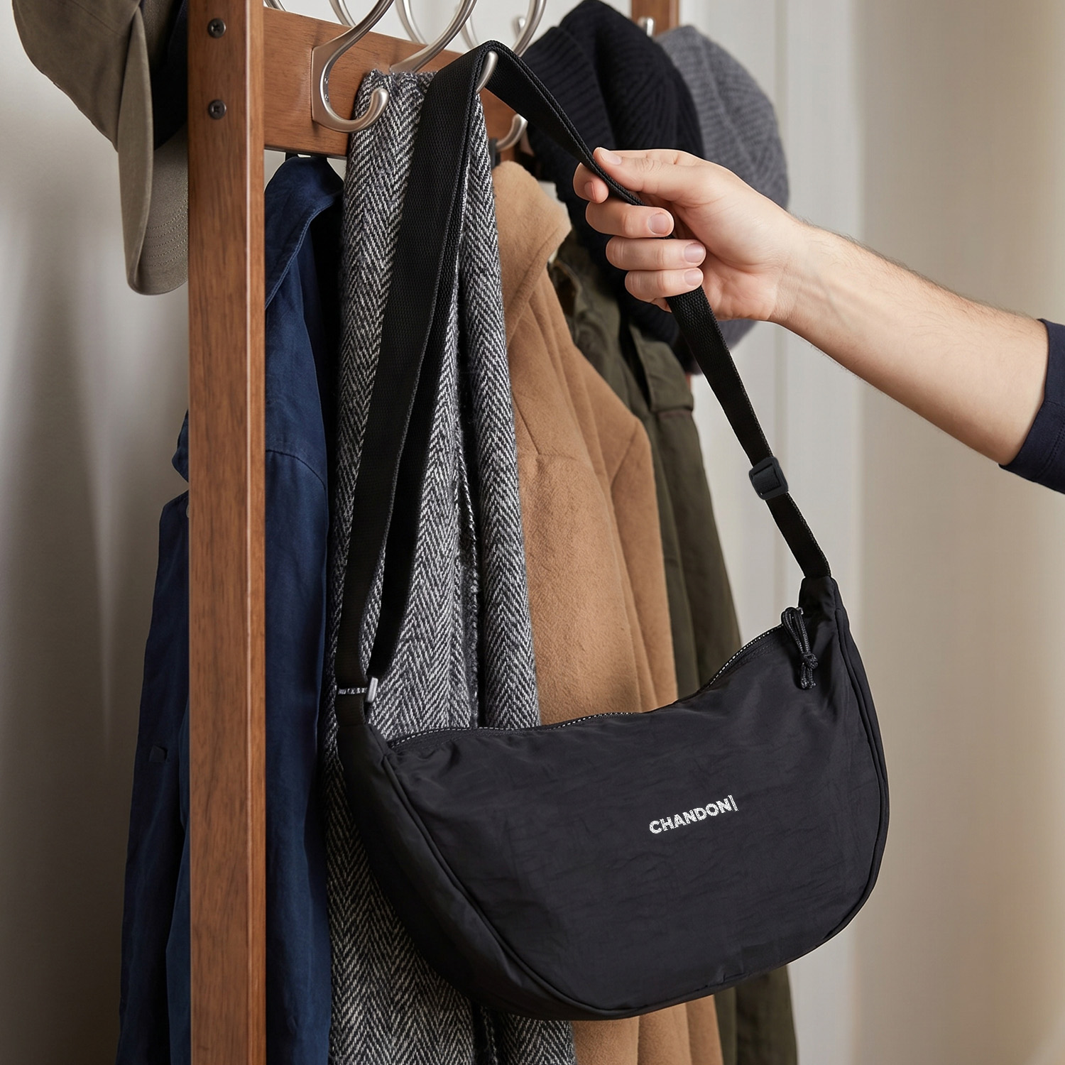 Selene Moon Bag - Image 6